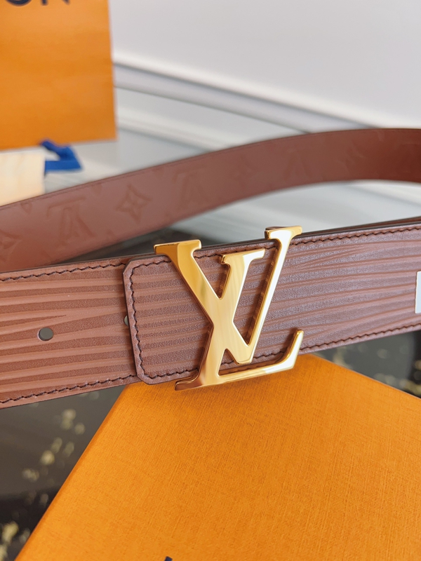 ルイヴィトンベルト全体デザイン